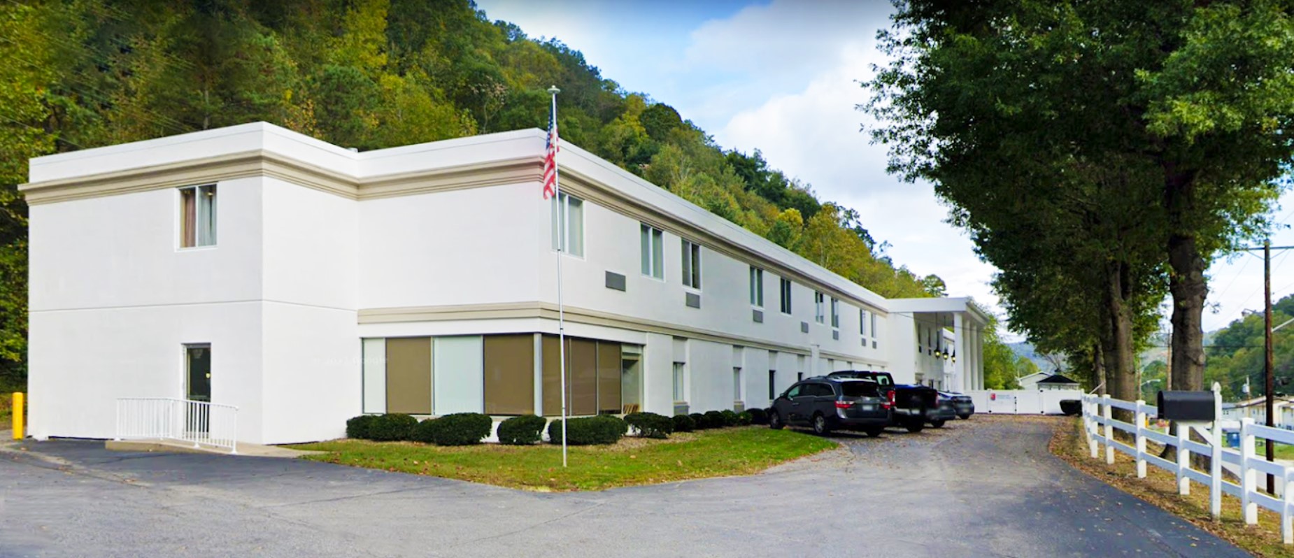 Best Assisted Living in Charleston, WV | Home Reviews & Photos